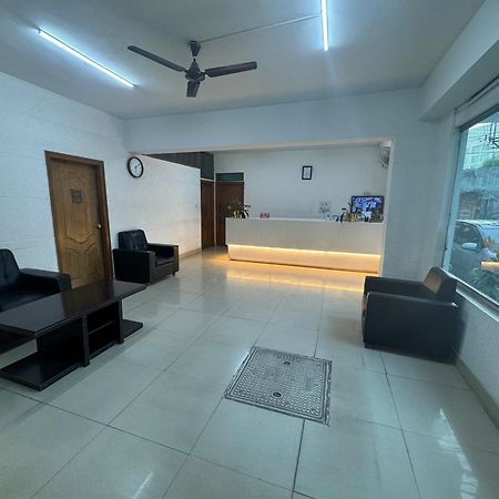 Jn Guestline Hotell Devanahalli Eksteriør bilde