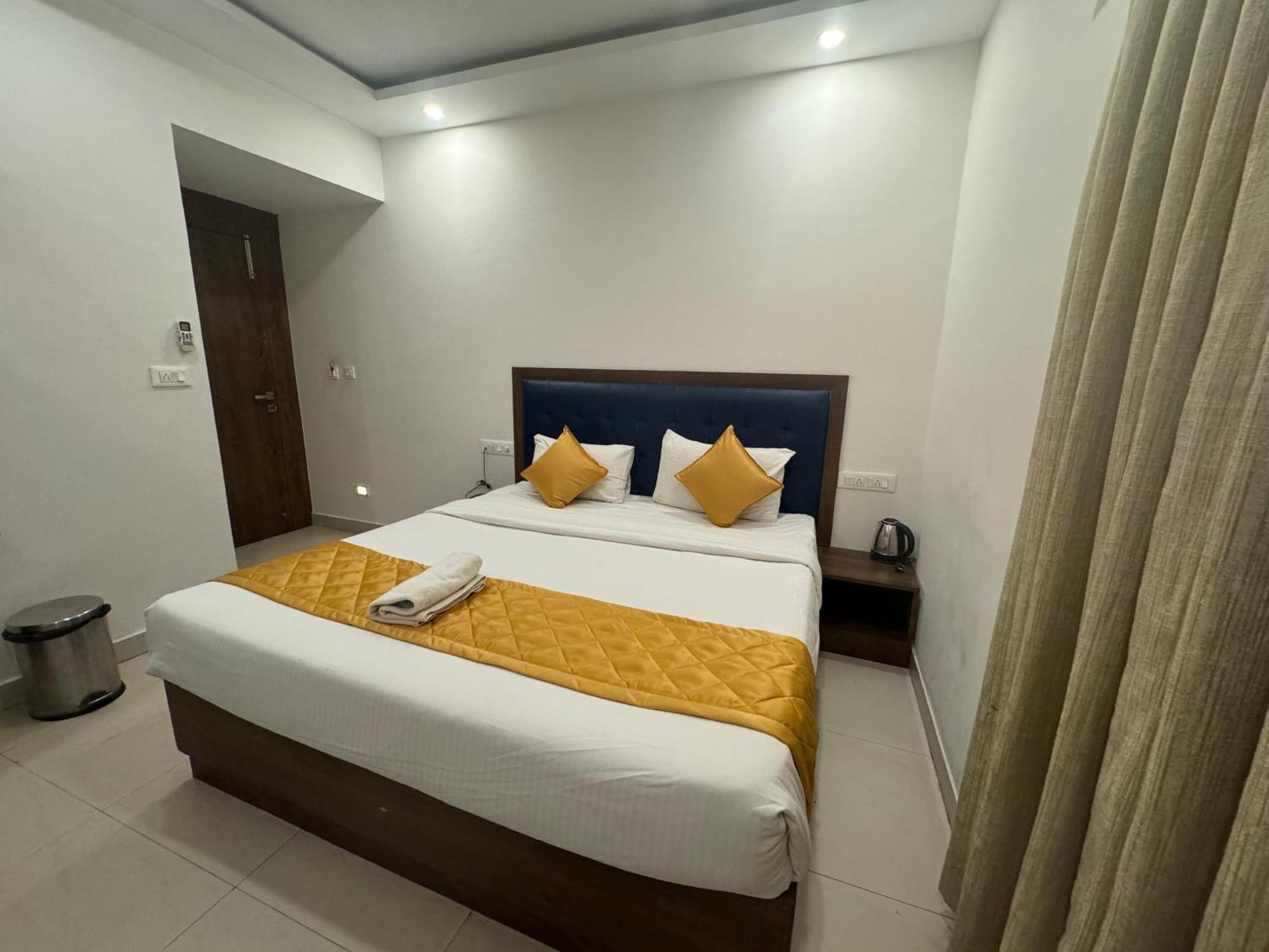 Jn Guestline Hotell Devanahalli Eksteriør bilde